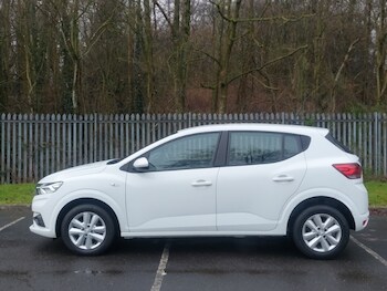 Used Dacia Sandero 2022 for sale - 77522676: Photo