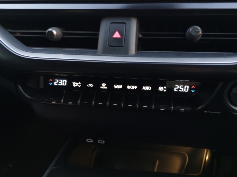 Used Lexus UX 2023 for sale - 77264941: Photo 19