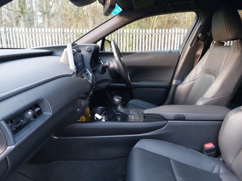 Used Lexus UX 2023 for sale - 77264941: Photo 5