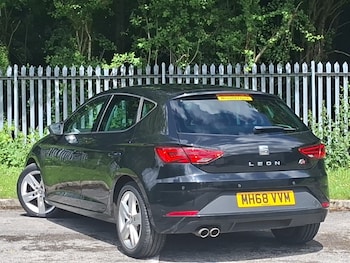 Used SEAT Leon 2019 for sale - 78842031: Photo