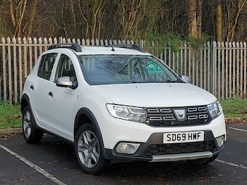 2019 - 0.9 TCe Essential 5dr