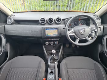 Used Dacia Duster 2021 for sale - 79638533: Photo