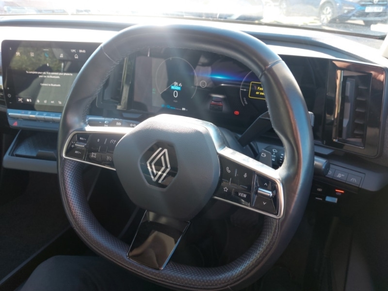 Used Renault Megane E Tech 2023 for sale - 76661663: Photo 18