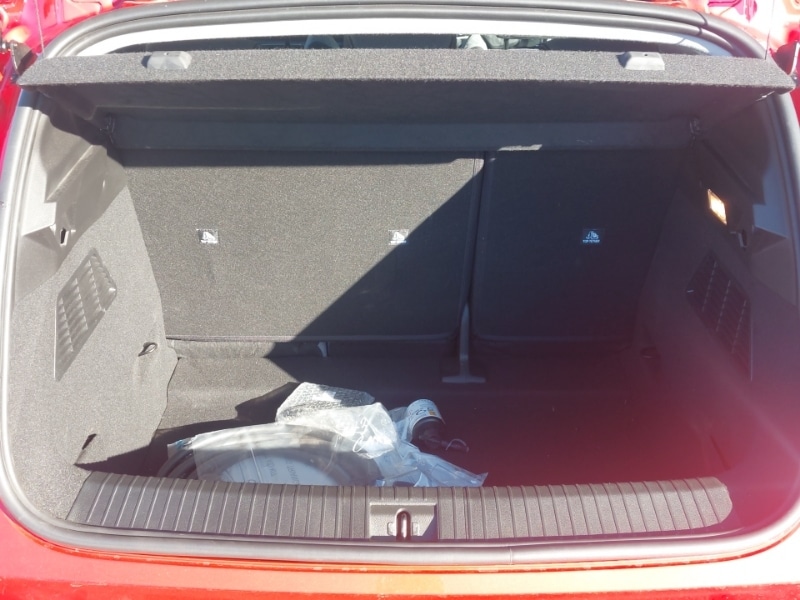 Used Renault Megane E Tech 2023 for sale - 76661663: Photo 8