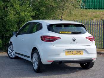 Used Renault Clio 2021 for sale - 74711709: Photo