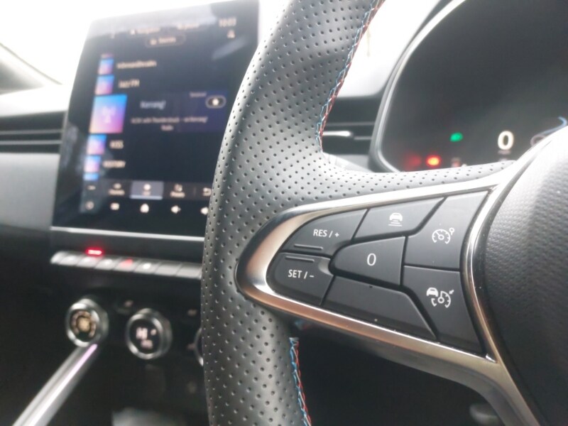 Used Renault Clio 2025 for sale - 77433297: Photo 19