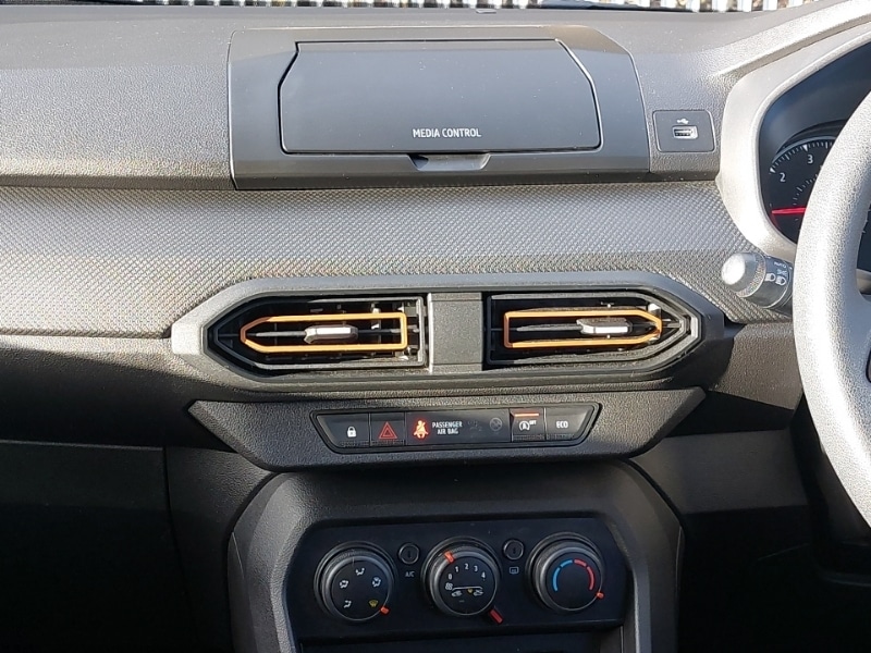 Used Dacia Sandero Stepway 2023 for sale - 76736971: Photo 11