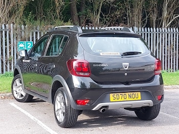 Used Dacia Sandero Stepway 2020 for sale - 76548896: Photo