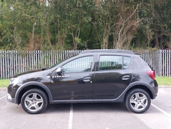 Used Dacia Sandero Stepway 2020 for sale - 76548896: Photo