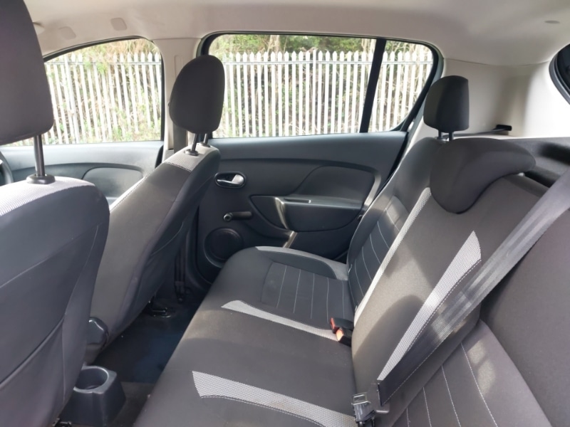 Used Dacia Sandero Stepway 2020 for sale - 76548896: Photo 6