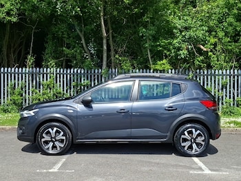 Used Dacia Sandero Stepway 2023 for sale - 78478111: Photo