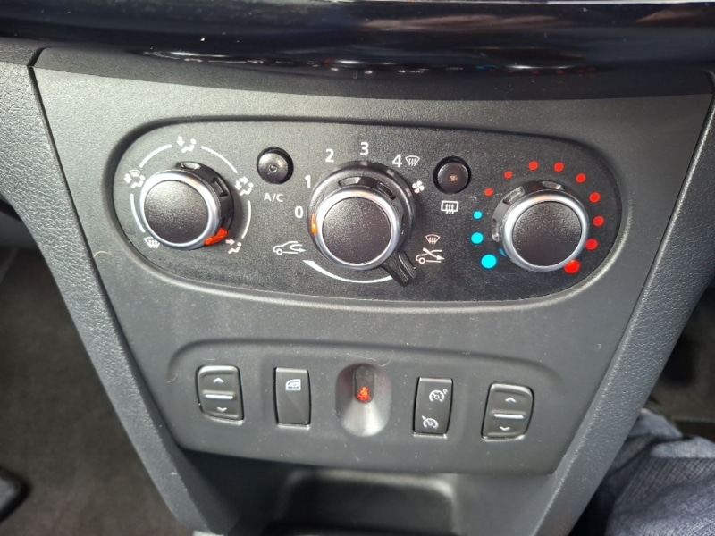 Used Dacia Sandero Stepway 2020 for sale - 78054580: Photo 16