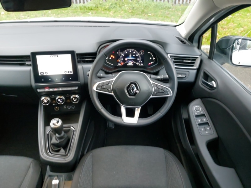 Used Renault Clio 2023 for sale - 76897413: Photo 7