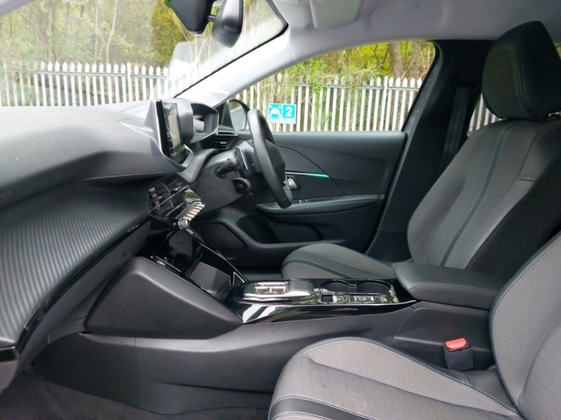 Used Peugeot 208 2023 for sale - 76471626: Photo 5