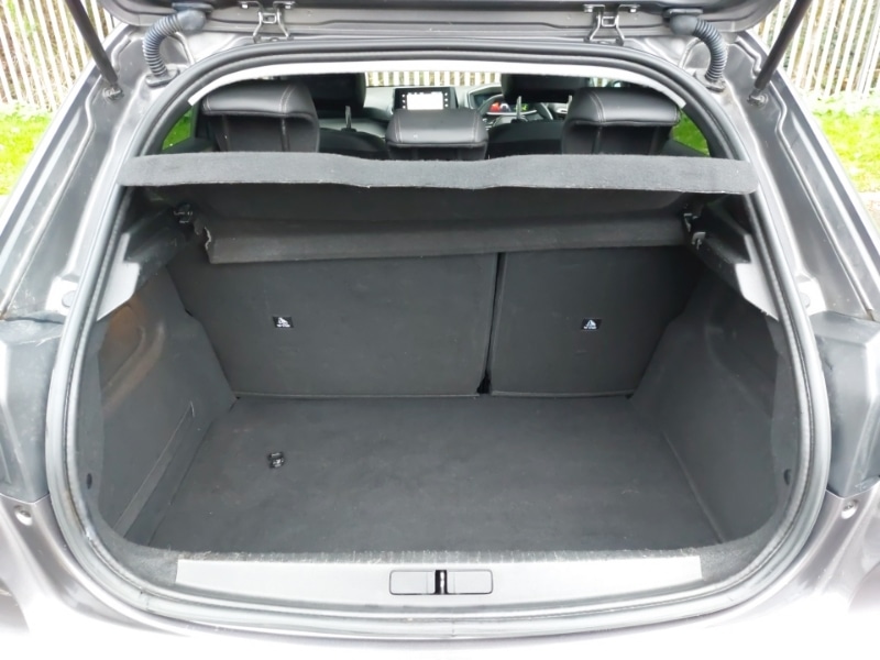 Used Peugeot 208 2023 for sale - 76471626: Photo 8