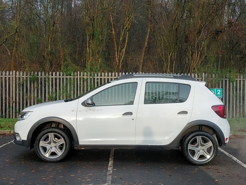 Used Dacia Sandero Stepway 2019 for sale - 76958940: Photo 4