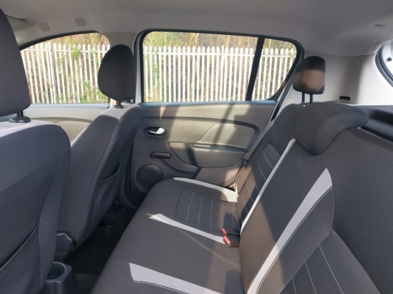 Used Dacia Sandero Stepway 2019 for sale - 76958940: Photo 6