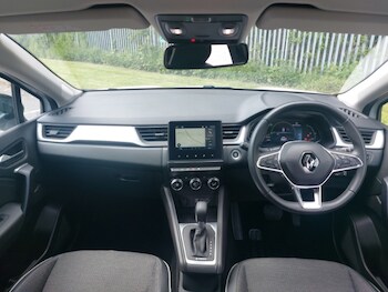 Used Renault Captur 2023 for sale - 78559416: Photo