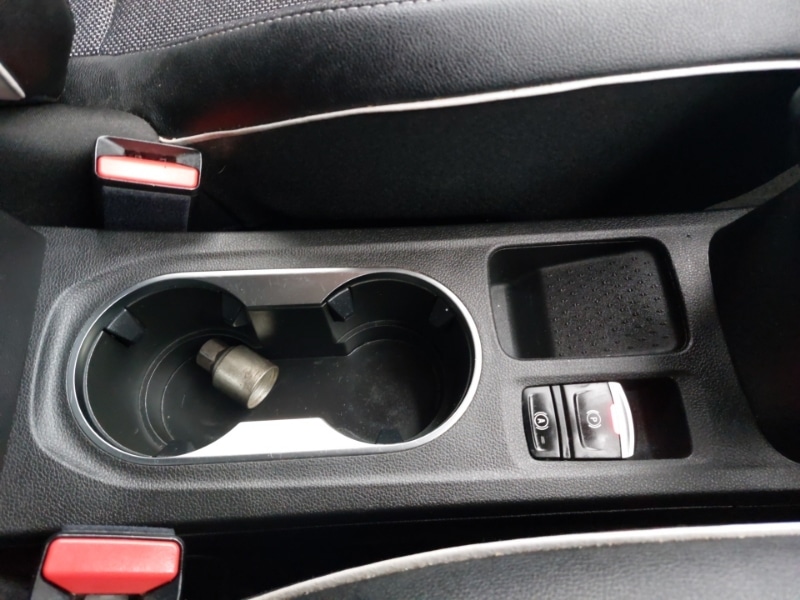 Used Renault Captur 2022 for sale - 77418772: Photo 15