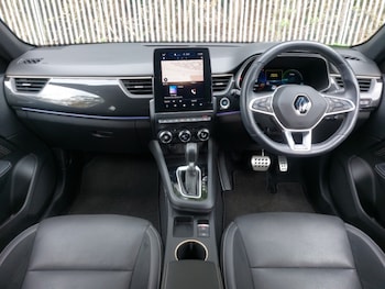 Used Renault Arkana 2023 for sale - 76208311: Photo 2