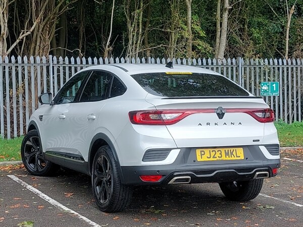 Used Renault Arkana 2023 for sale - 76208311: Photo 3