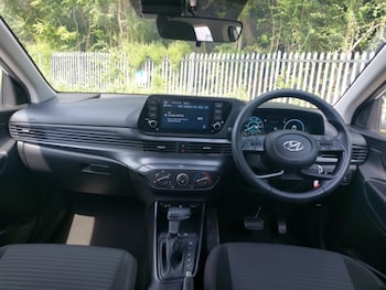 Used Hyundai i20 2023 for sale - 78723408: Photo