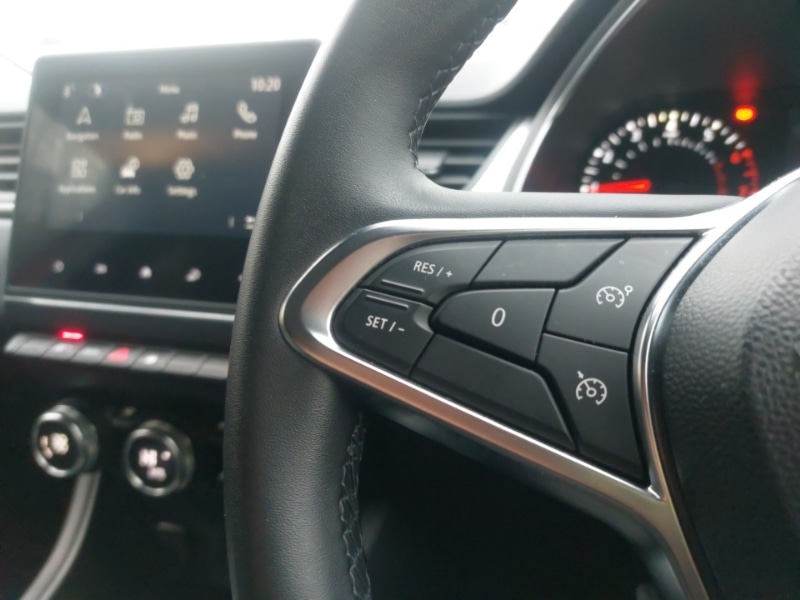 Used Renault Captur 2022 for sale - 77034770: Photo 19