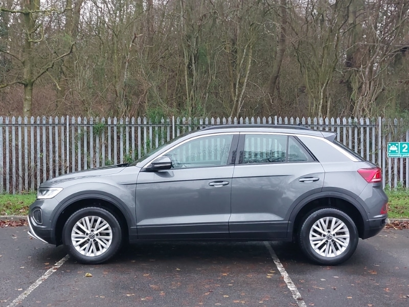 Used Volkswagen T-Roc 2022 for sale - 76983546: Photo 4