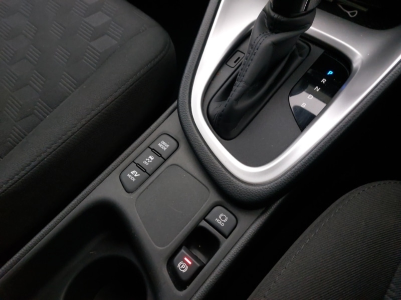 Used Mazda Mazda2 HYBRID 2024 for sale - 76897425: Photo 13