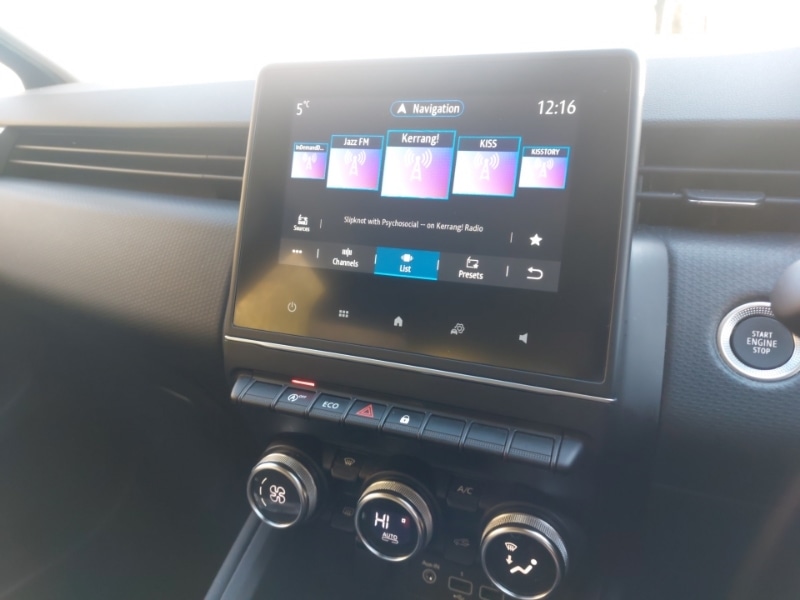 Used Renault Clio 2023 for sale - 76951556: Photo 18