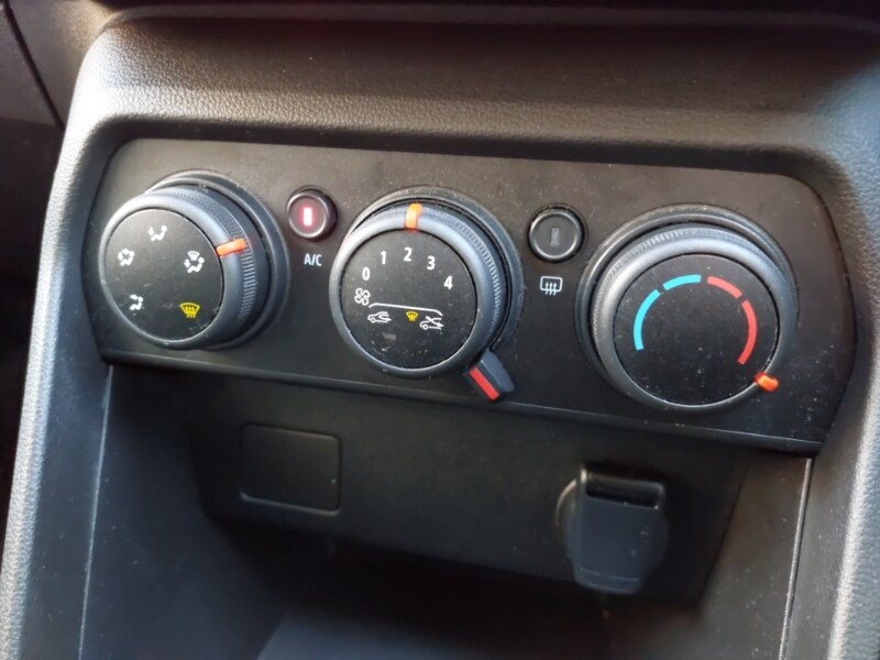 Used Dacia Sandero 2023 for sale - 77107963: Photo 14