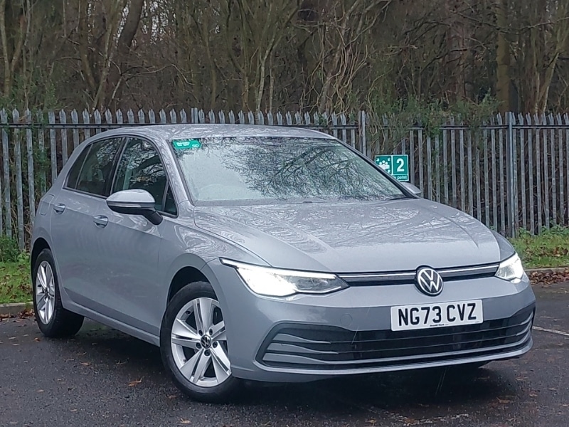 Used Volkswagen Golf 2024 for sale - 76983030: Photo 1