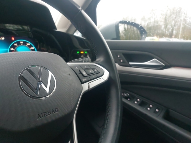 Used Volkswagen Golf 2024 for sale - 76983030: Photo 18