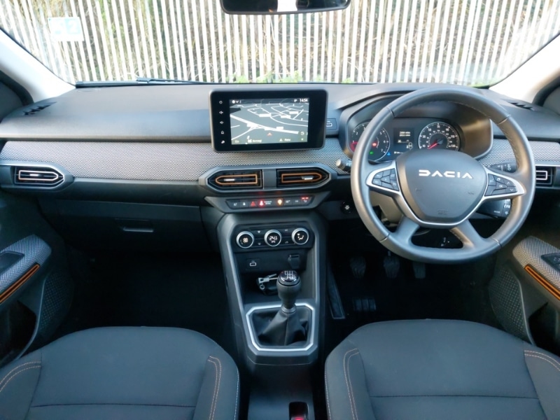 Used Dacia Sandero Stepway 2023 for sale - 76785617: Photo 2