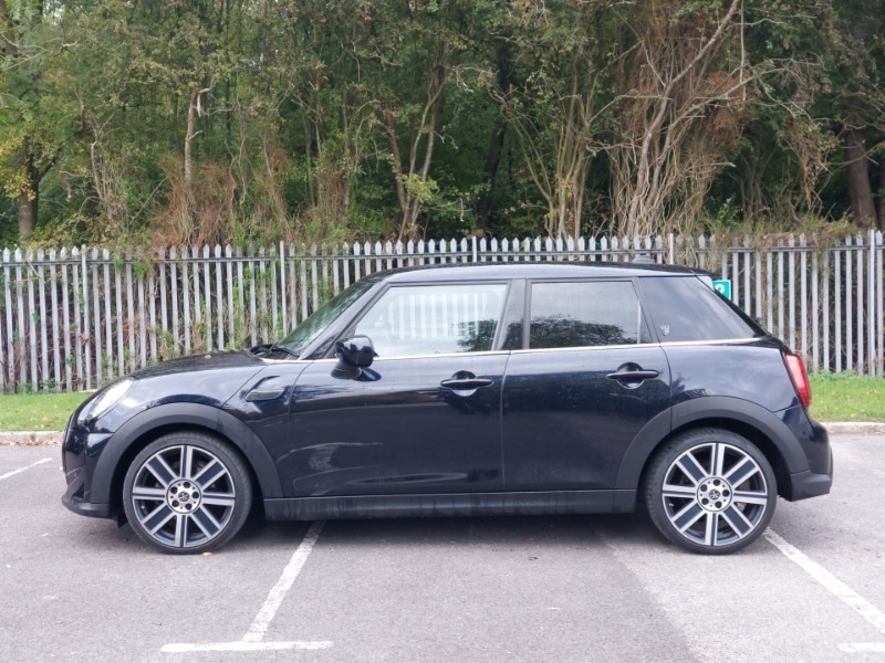 Used MINI Cooper 2023 for sale - 76311477: Photo 4