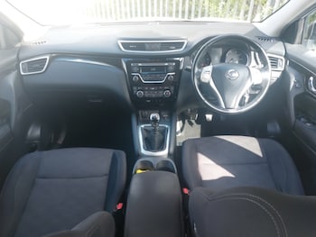 Used Nissan Qashqai 2016 for sale - 79433430: Photo