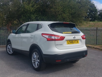 Used Nissan Qashqai 2016 for sale - 79433430: Photo