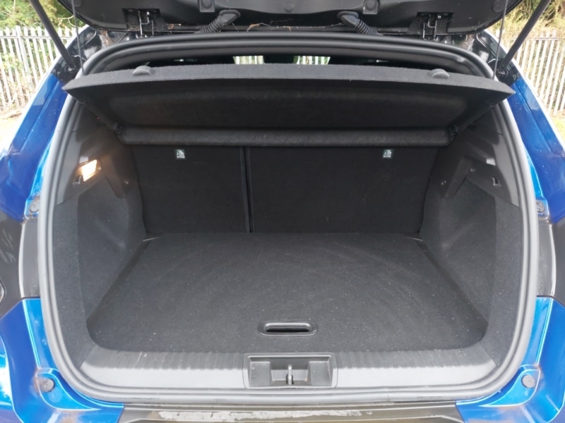 Used Renault Captur 2022 for sale - 76628648: Photo 8