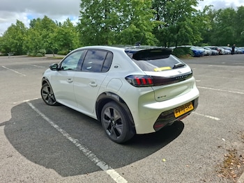 Used Peugeot 208 2021 for sale - 78790760: Photo