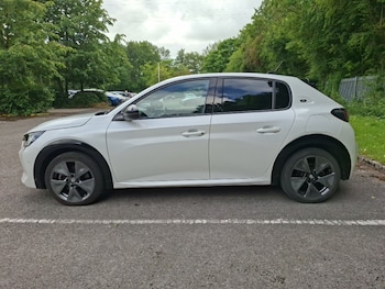 Used Peugeot 208 2021 for sale - 78790760: Photo