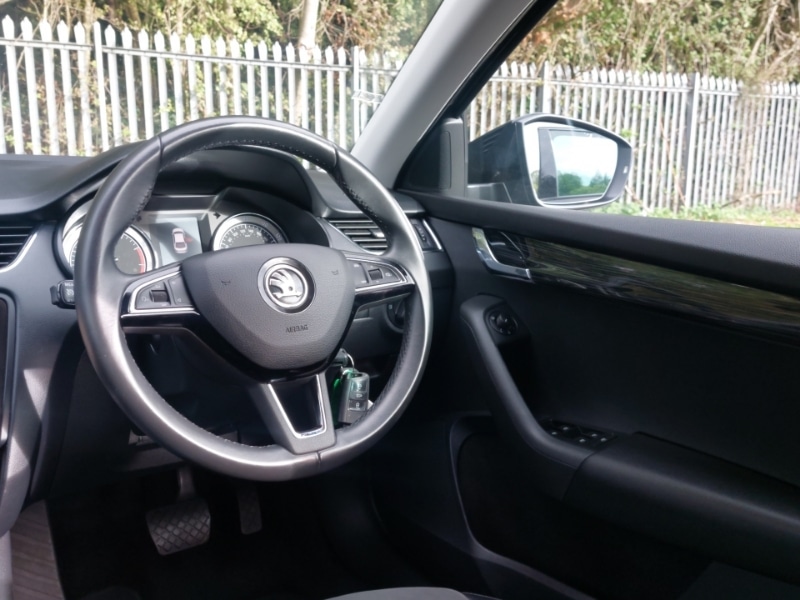 Used Skoda Octavia 2018 for sale - 76935522: Photo 10