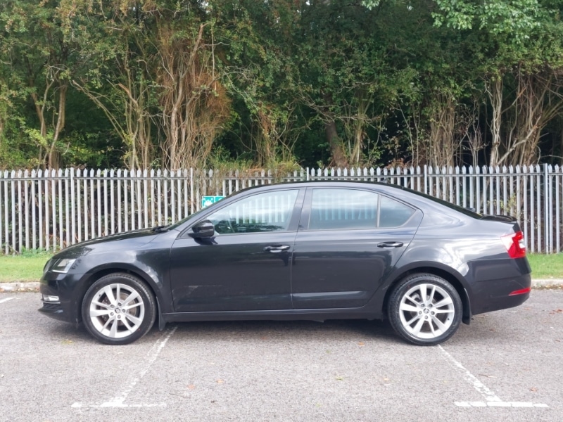 Used Skoda Octavia 2018 for sale - 76935522: Photo 4
