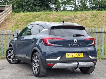 Used Renault Captur 2023 for sale - 79597837: Photo