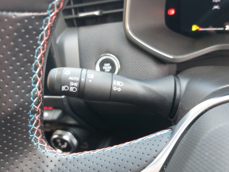 Used Renault Clio 2025 for sale - 77651908: Photo 18