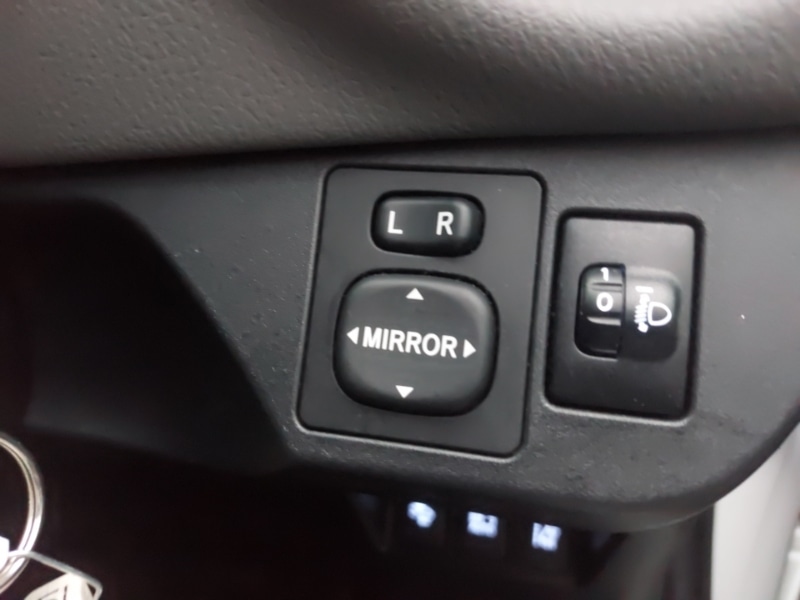 Used Toyota Yaris 2018 for sale - 77031866: Photo 13