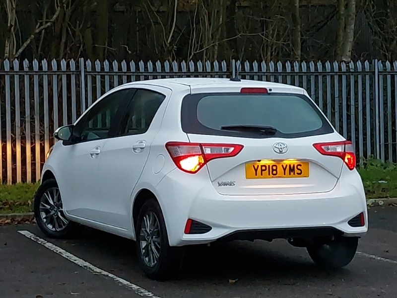 Used Toyota Yaris 2018 for sale - 77031866: Photo 3