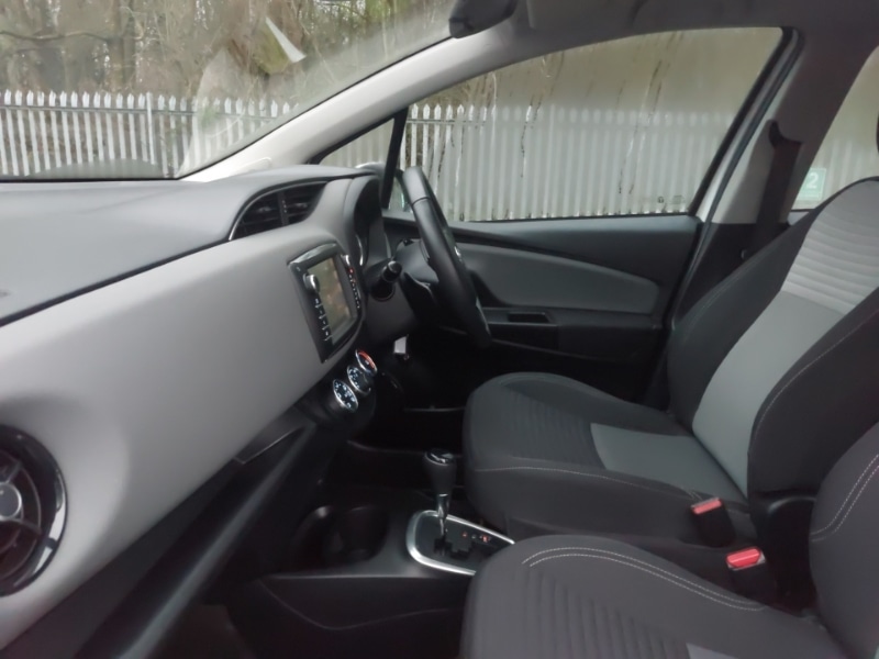 Used Toyota Yaris 2018 for sale - 77031866: Photo 5