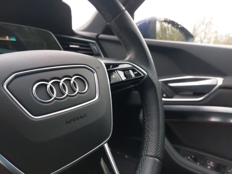 Used Audi e-tron 2022 for sale - 77325195: Photo 19