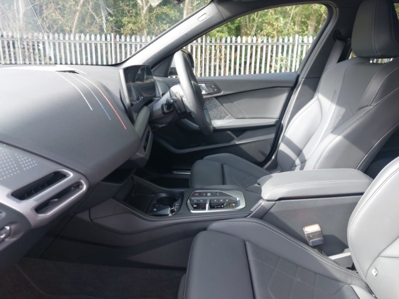 Used BMW 1 Series 2025 for sale - 76055440: Photo 5