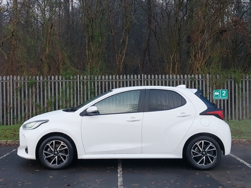 Used Toyota Yaris 2022 for sale - 77702123: Photo 4